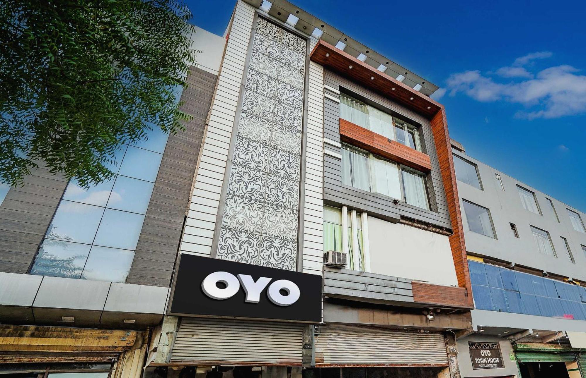 Collection O Grand King Hotel New Delhi